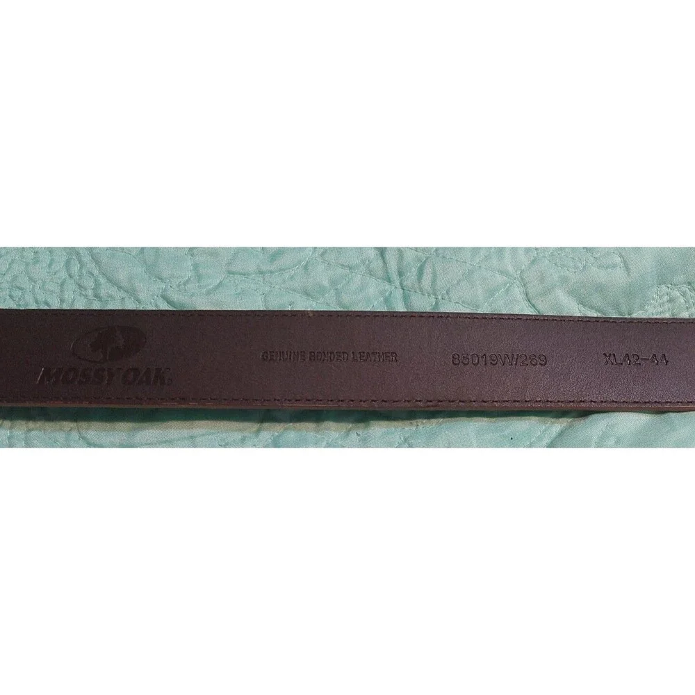 MOSSY OAK Men Belt Genuine Leather XL (42-44),Made In Taiwan, good Condiction.
